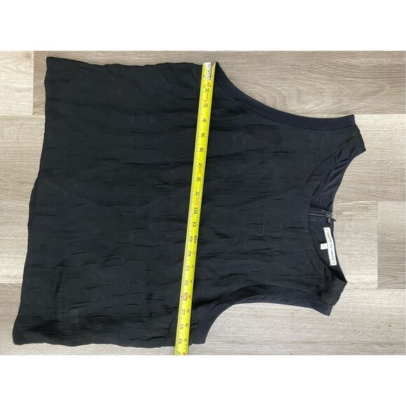 Search for Sanity Black Crinkle Tank, Silk Blend Blouse, Size Large - Picture 7 of 9